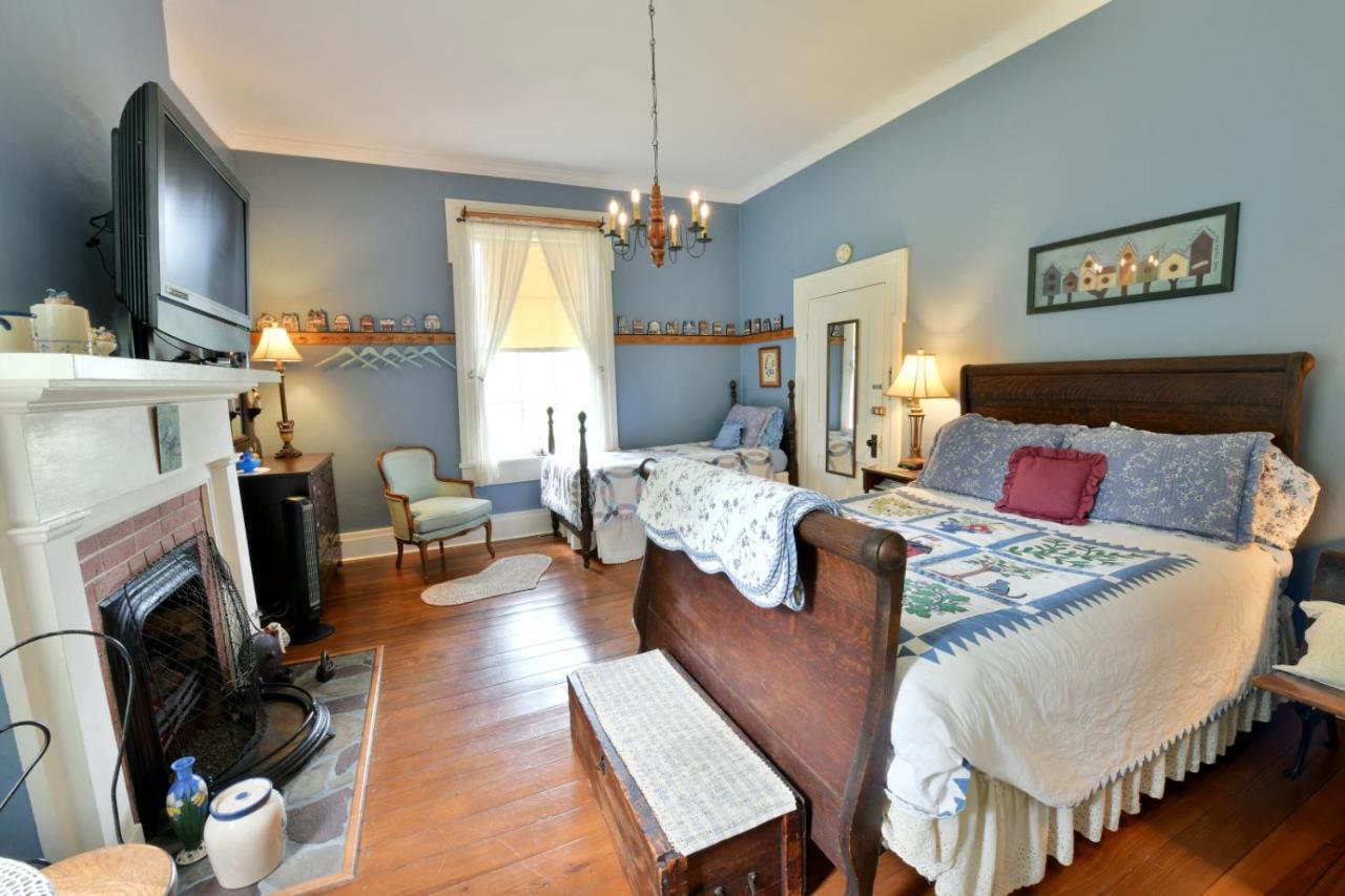 The Pines Of Dresden Bed & Breakfast Luaran gambar