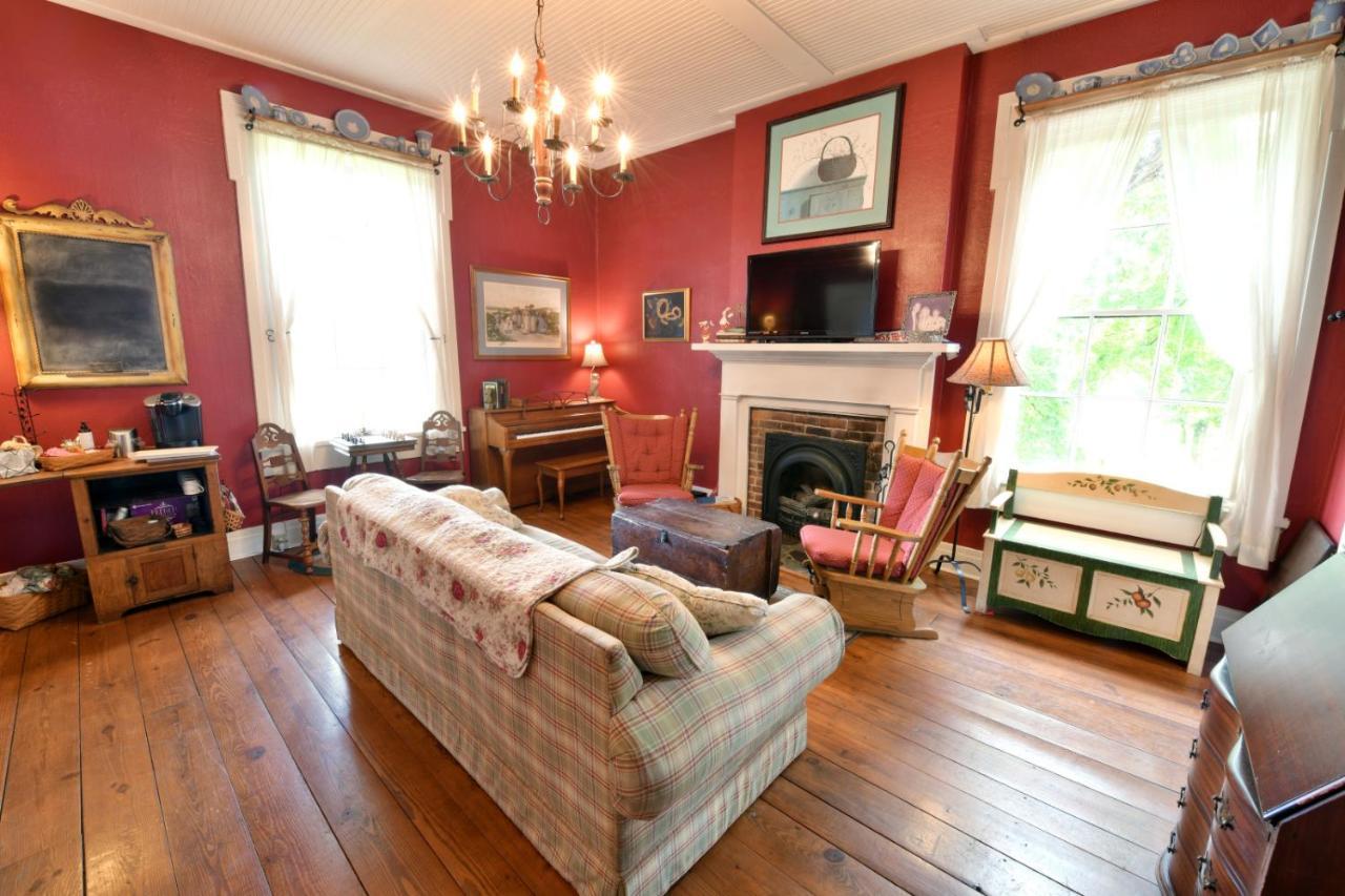 The Pines Of Dresden Bed & Breakfast Luaran gambar