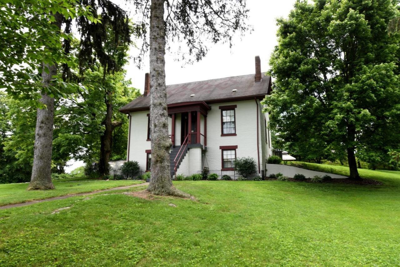 The Pines Of Dresden Bed & Breakfast Luaran gambar