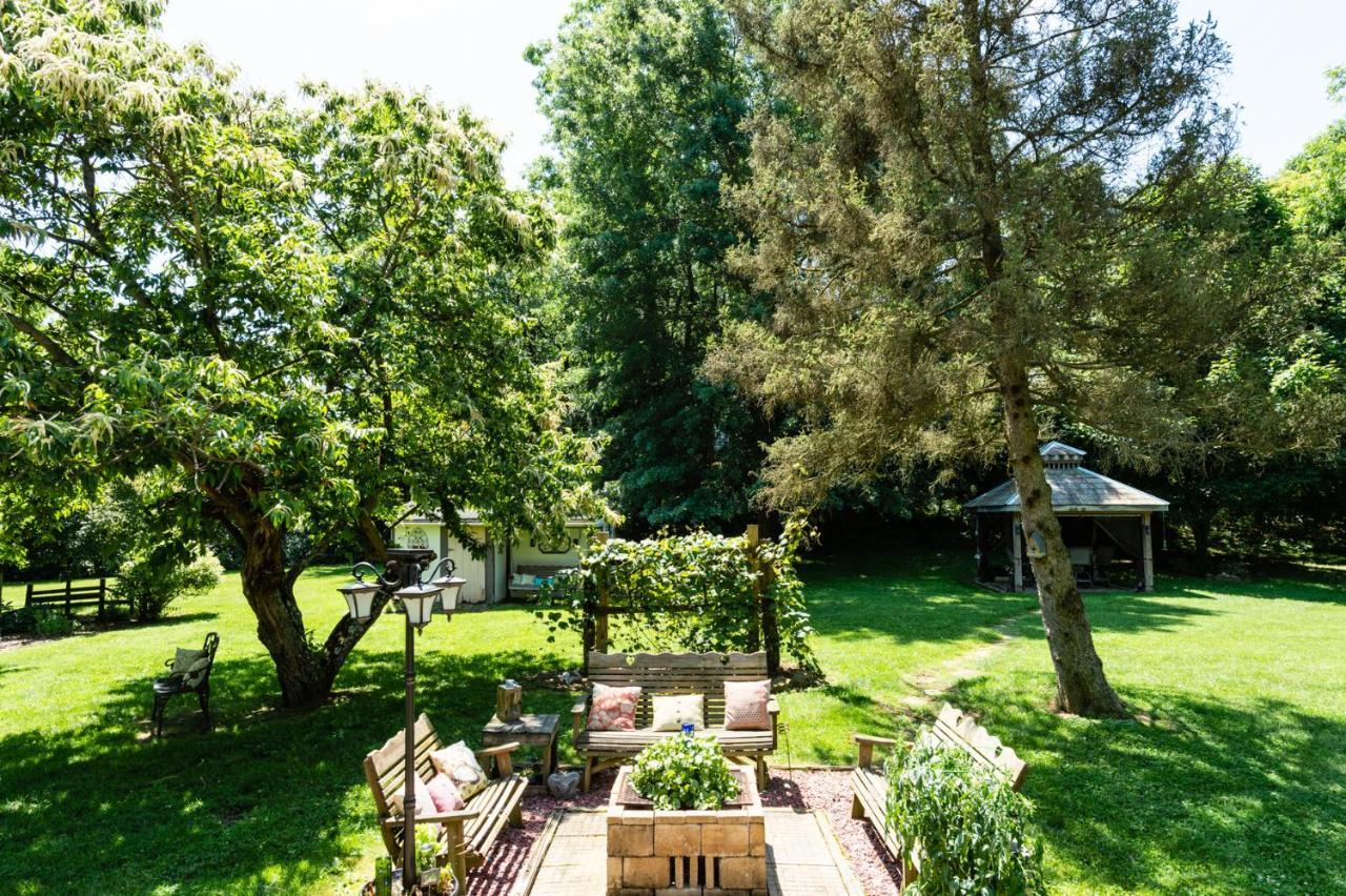 The Pines Of Dresden Bed & Breakfast Luaran gambar
