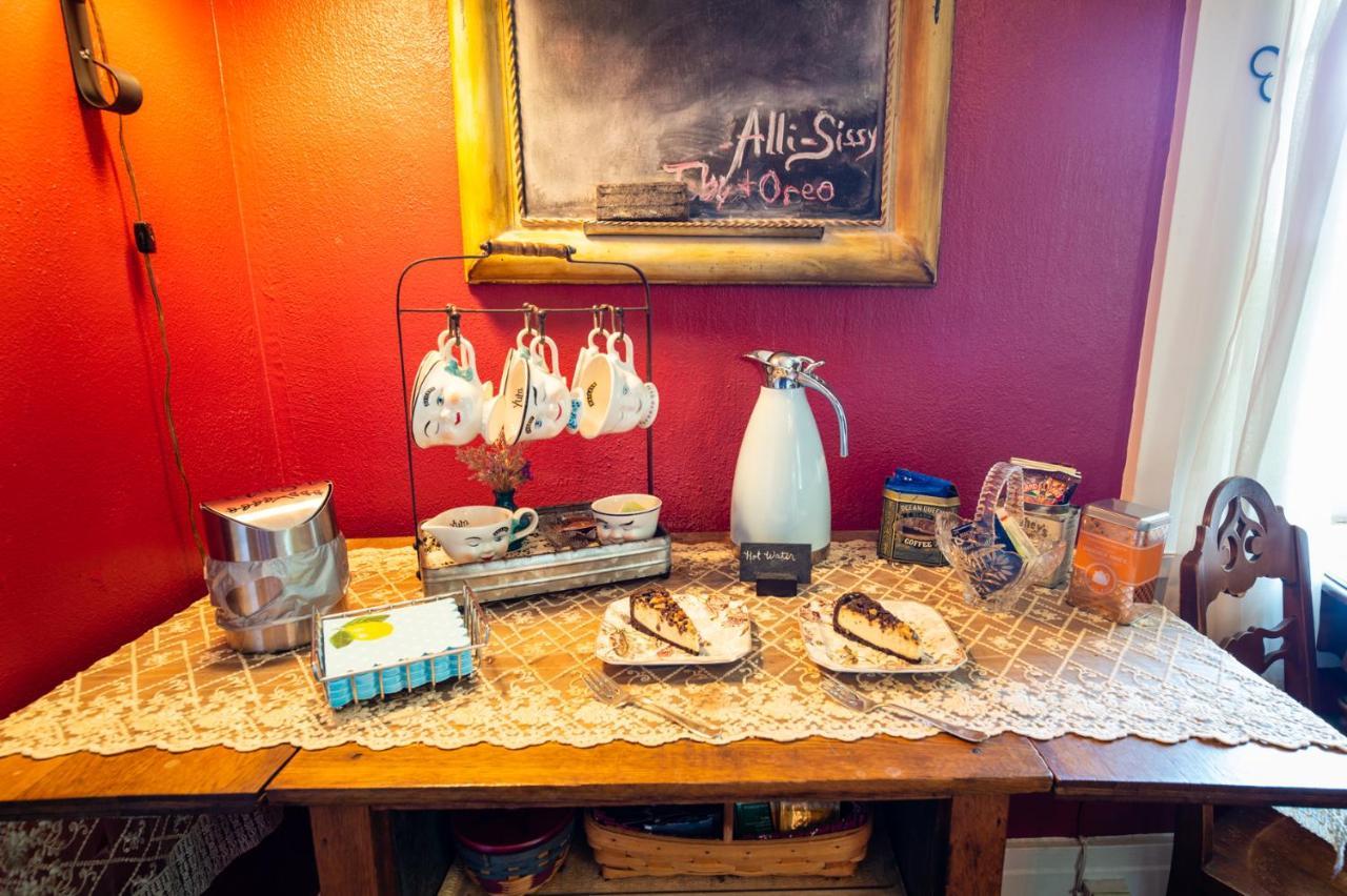 The Pines Of Dresden Bed & Breakfast Luaran gambar