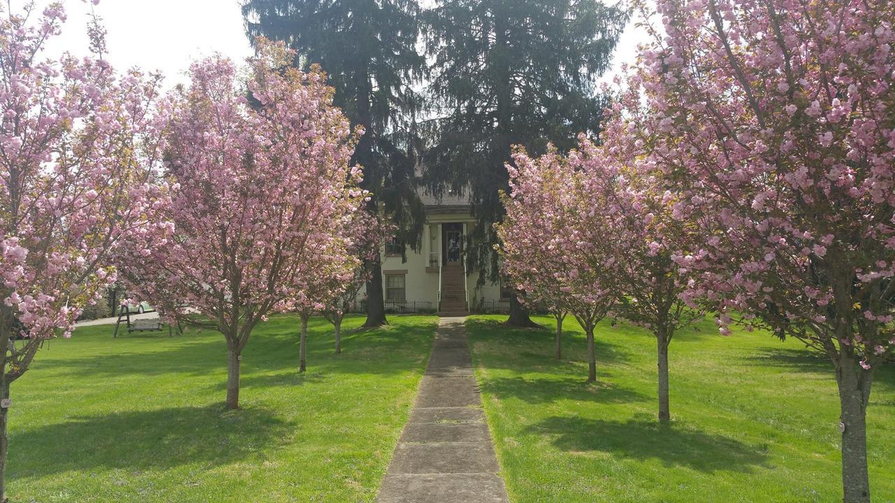 The Pines Of Dresden Bed & Breakfast Luaran gambar